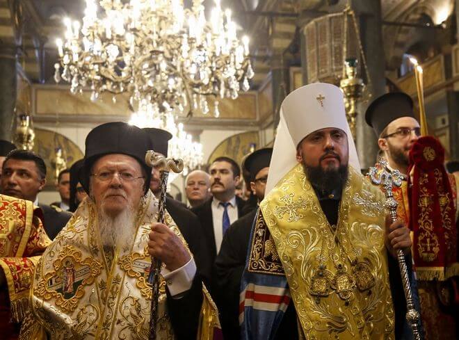 εικόνα άρθρου: Περί ακύρου των χειροτονιών των ουκρανών σχισματικών και μη κανονικότητας της «Ορθοδόξου εκκλησίας της Ουκρανίας»