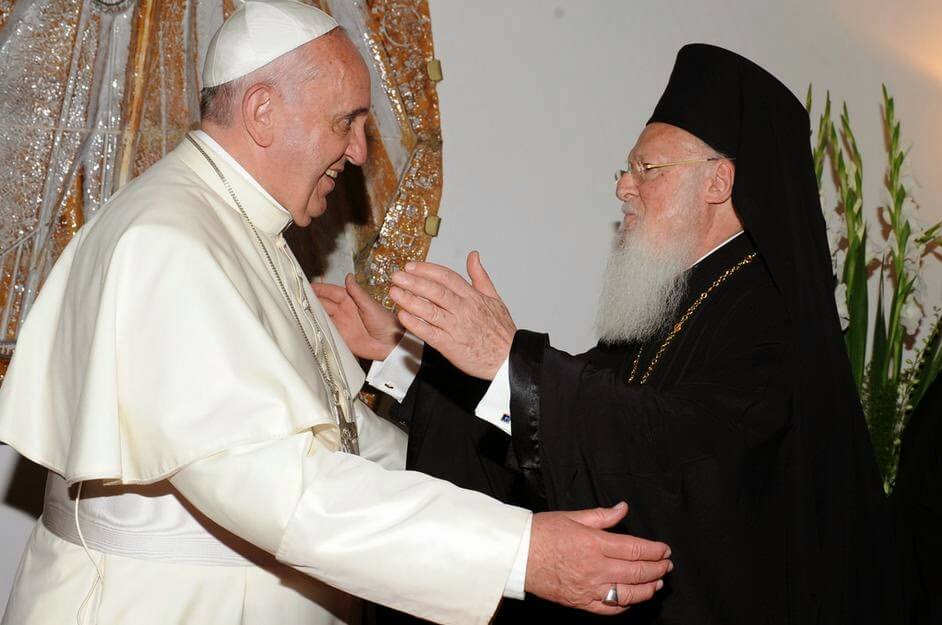 εικόνα άρθρου: Σύνοδος για το περιβάλλον με Πάπα, Βαρθολομαίο και Σία και στο βάθος ο Παγκόσμιος Ηγέτης